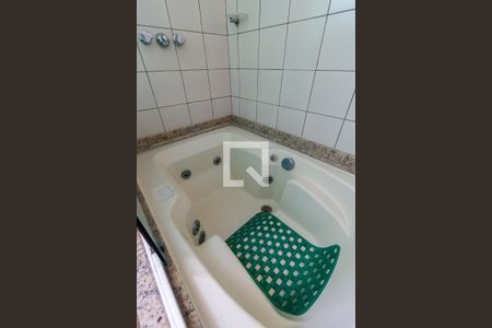 Apartamento para alugar com 120m², 3 quartos e 2 vagas Apartamento para alugar com 120m², 3 quartos e 2 vagasSuíte - Banheiro