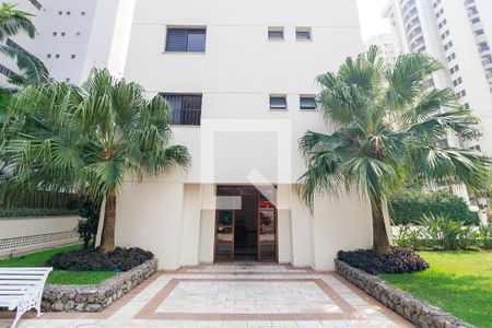 Apartamento para alugar com 120m², 3 quartos e 2 vagas Apartamento para alugar com 120m², 3 quartos e 2 vagasÁrea Comum
