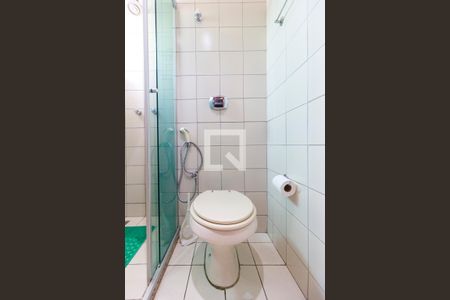 Apartamento para alugar com 120m², 3 quartos e 2 vagas Apartamento para alugar com 120m², 3 quartos e 2 vagasBanheiro 2