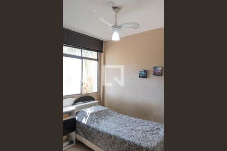 Apartamento à venda com 80m², 3 quartos e 1 vagaQuarto 2