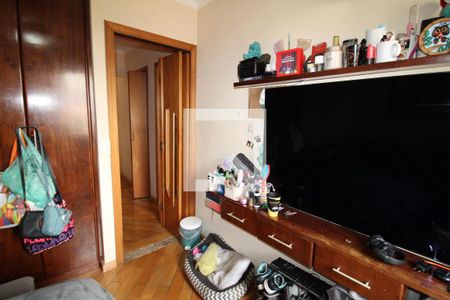 Apartamento à venda com 77m², 3 quartos e 2 vagasQuarto 2
