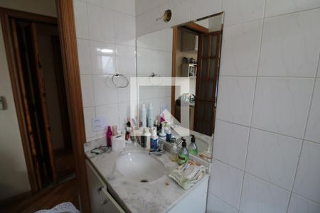 Apartamento à venda com 77m², 3 quartos e 2 vagasBanheiro 1