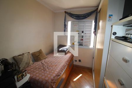 Apartamento à venda com 77m², 3 quartos e 2 vagasQuarto 3