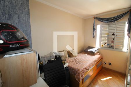 Apartamento à venda com 77m², 3 quartos e 2 vagasQuarto 3