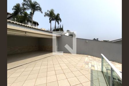 Casa de condomínio à venda com 452m², 3 quartos e 4 vagas Casa de condomínio à venda com 452m², 3 quartos e 4 vagasÁrea comum