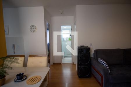 Sala de apartamento à venda com 2 quartos, 45m² em Vargem Grande, Rio de Janeiro