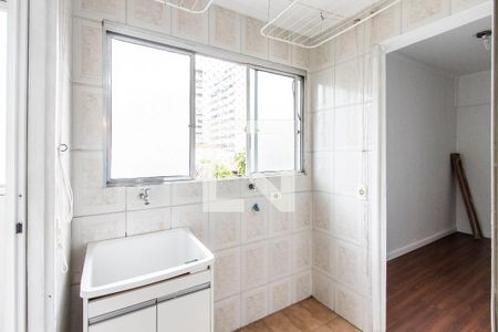Apartamento à venda com 70m², 2 quartos e 1 vagaÁrea de Serviço