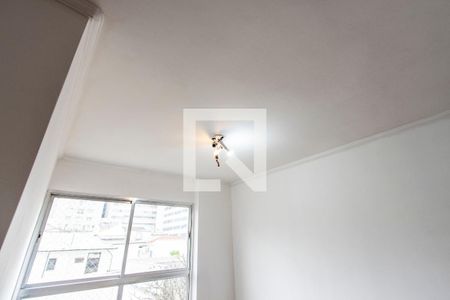 Sala de apartamento à venda com 2 quartos, 70m² em Vila Pompéia, São Paulo