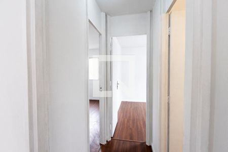 Corredor de apartamento à venda com 2 quartos, 70m² em Vila Pompéia, São Paulo