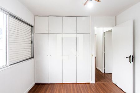 Apartamento à venda com 70m², 2 quartos e 1 vagaQuarto 2