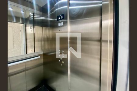 Apartamento à venda com 41m², 2 quartos e 1 vagaElevador