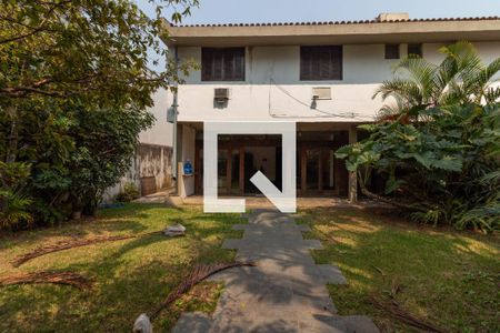 Casa para alugar com 400m², 6 quartos e 3 vagas Casa para alugar com 400m², 6 quartos e 3 vagasÁrea Externa