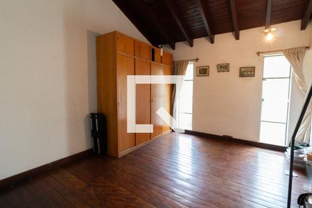 Casa para alugar com 400m², 6 quartos e 3 vagas Casa para alugar com 400m², 6 quartos e 3 vagasQuarto