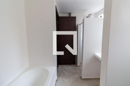 Casa para alugar com 400m², 6 quartos e 3 vagas Casa para alugar com 400m², 6 quartos e 3 vagasBanheiro