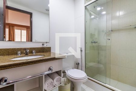 Studio para alugar com 35m², 1 quarto e 1 vaga Studio para alugar com 35m², 1 quarto e 1 vagaBanheiro