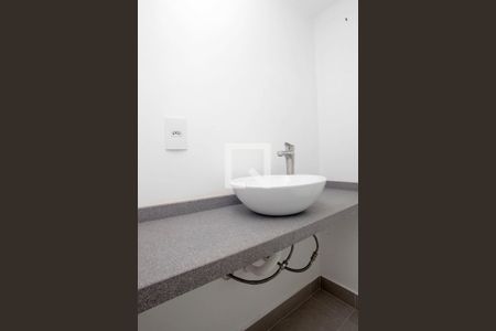 Apartamento à venda com 121m², 3 quartos e sem vagaBanheiro 