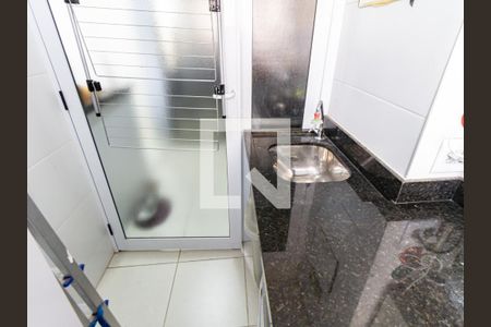 Apartamento à venda com 45m², 2 quartos e 1 vaga Apartamento à venda com 45m², 2 quartos e 1 vagaÁrea de Serviço