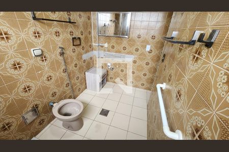 Apartamento para alugar com 166m², 4 quartos e 1 vagaBanheiro da Suíte