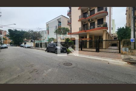 Apartamento para alugar com 166m², 4 quartos e 1 vagaVista da Rua