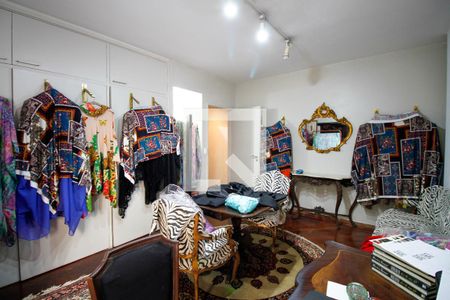 Apartamento à venda com 190m², 2 quartos e 2 vagasQuarto