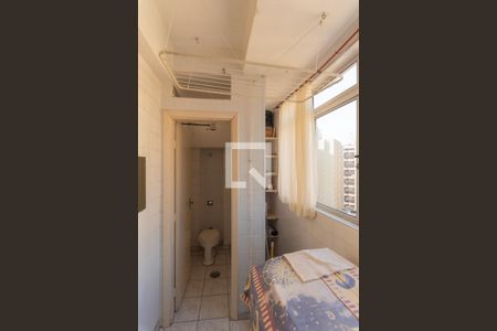 Apartamento para alugar com 131m², 3 quartos e 1 vagaBanheiro de Serviço
