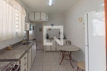 Apartamento para alugar com 131m², 3 quartos e 1 vagaCozinha