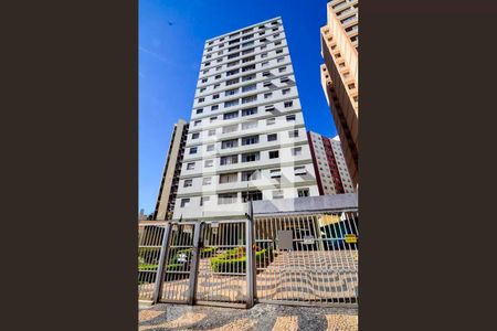 Apartamento para alugar com 131m², 3 quartos e 1 vagaFachada