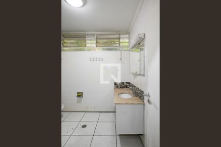 Casa à venda com 311m², 3 quartos e 5 vagasBanheiro 2