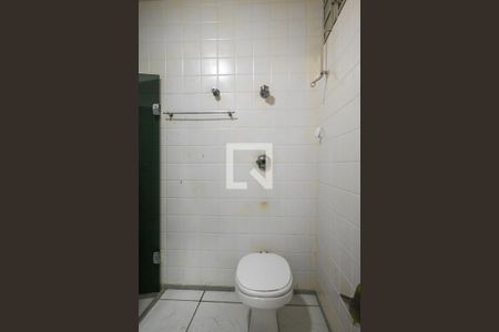 Casa à venda com 311m², 3 quartos e 5 vagasBanheiro 2