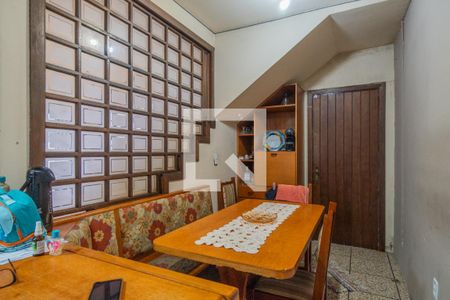 Casa à venda com 249m², 5 quartos e 3 vagasCozinha