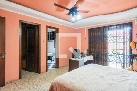 Casa à venda com 249m², 5 quartos e 3 vagasQuarto 5 - Suíte