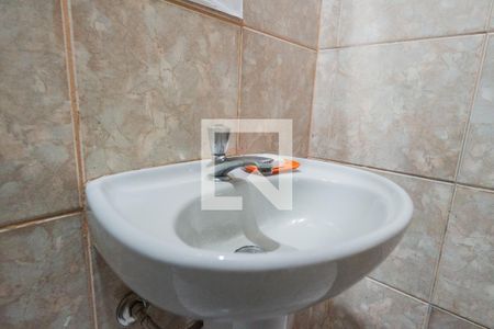 Casa à venda com 249m², 5 quartos e 3 vagasBanheiro Social 1