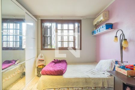 Casa à venda com 249m², 5 quartos e 3 vagasQuarto 4