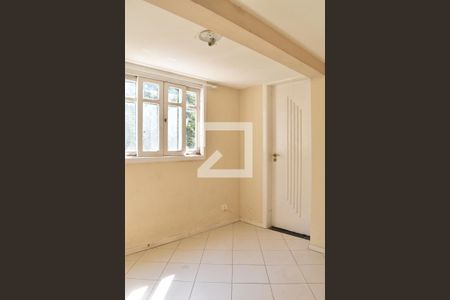 Casa para alugar com 200m², 3 quartos e 2 vagasQuarto 4