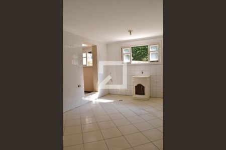 Casa para alugar com 200m², 3 quartos e 2 vagasÁrea de serviço