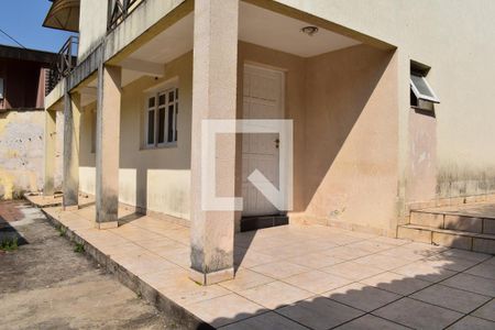 Casa para alugar com 200m², 3 quartos e 2 vagasFachada