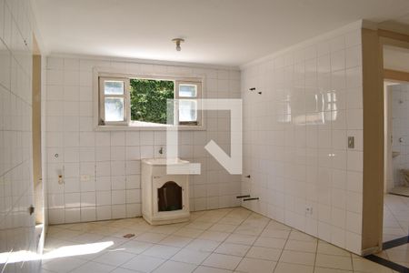 Casa para alugar com 200m², 3 quartos e 2 vagasÁrea de serviço