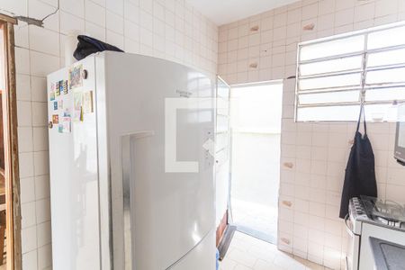 Casa à venda com 360m², 4 quartos e 2 vagas Casa à venda com 360m², 4 quartos e 2 vagasCozinha