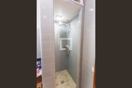 Casa à venda com 360m², 4 quartos e 2 vagas Casa à venda com 360m², 4 quartos e 2 vagasBanheiro Social