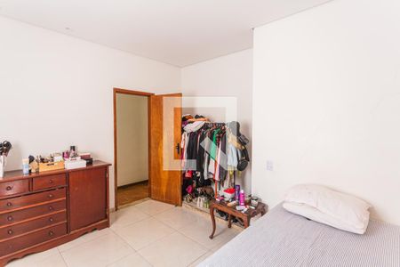 Casa à venda com 360m², 4 quartos e 2 vagas Casa à venda com 360m², 4 quartos e 2 vagasQuarto 3