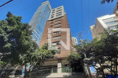 Studio para alugar com 25m², 1 quarto e sem vaga Studio para alugar com 25m², 1 quarto e sem vagaFachada