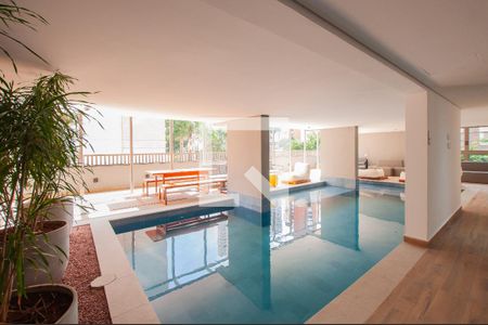 Studio para alugar com 25m², 1 quarto e sem vaga Studio para alugar com 25m², 1 quarto e sem vagaÁrea comum - Piscina