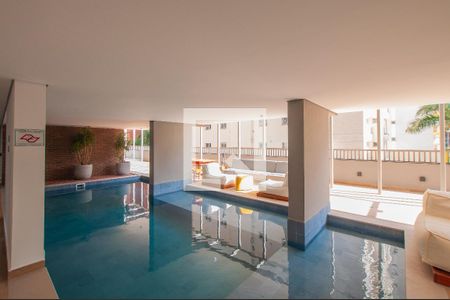 Studio para alugar com 25m², 1 quarto e sem vaga Studio para alugar com 25m², 1 quarto e sem vagaÁrea comum - Piscina