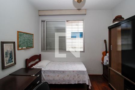 Casa à venda com 256m², 3 quartos e 2 vagasQTO 3