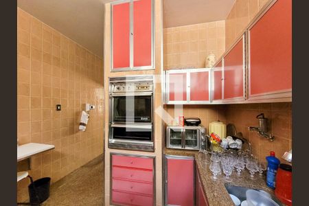 Casa à venda com 256m², 3 quartos e 2 vagasCozinha