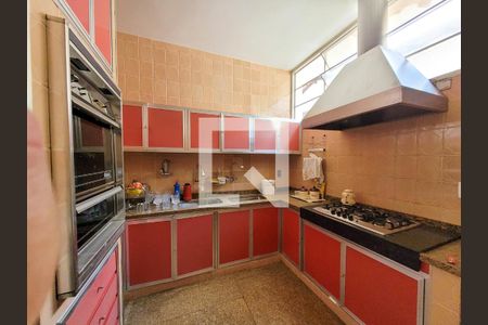 Casa à venda com 256m², 3 quartos e 2 vagasCozinha