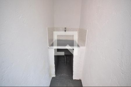 Casa para alugar com 30m², 1 quarto e sem vagaÁrea de Serviço