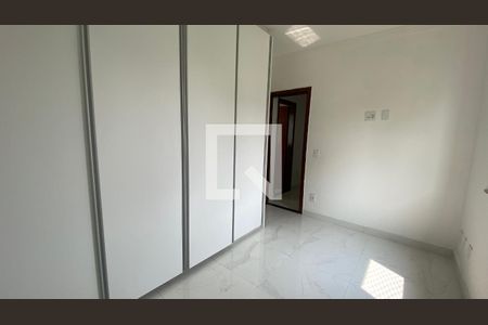Apartamento à venda com 220m², 3 quartos e 2 vagasQuarto 2
