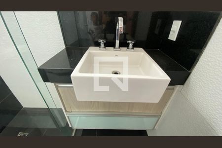 Apartamento à venda com 220m², 3 quartos e 2 vagasBanheiro Social