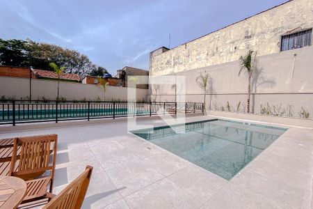 Apartamento para alugar com 37m², 2 quartos e sem vagaÁrea comum - Piscina